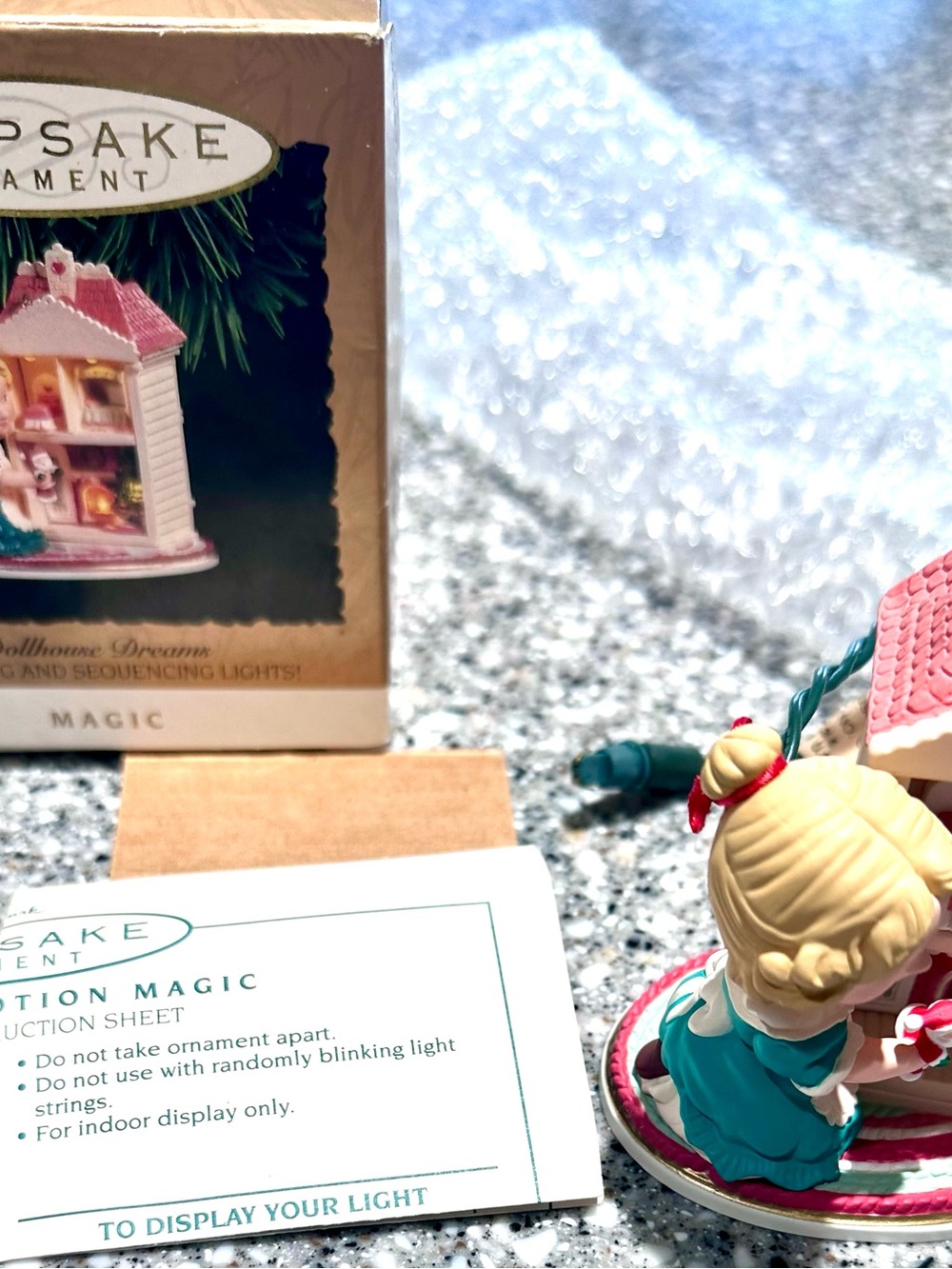 Hallmark Keepsake Dollhouse Dreams Ornament - Pink, Teal, Cream